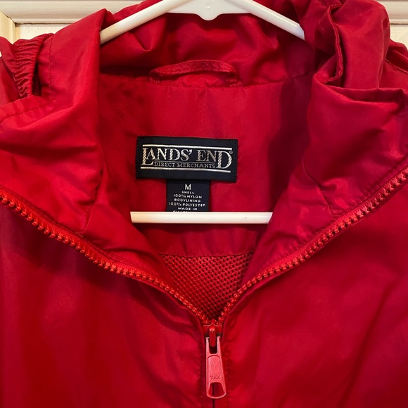Lands’ End Red Windbreaker/Raincoat Size M - Picture 2 of 3